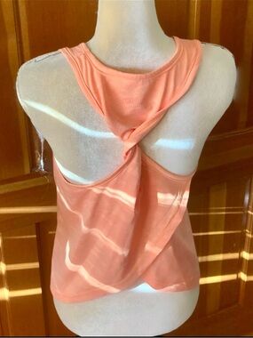 Nwt, Lavishly Paris Neon Orange Spliced Tank Top. Size Small